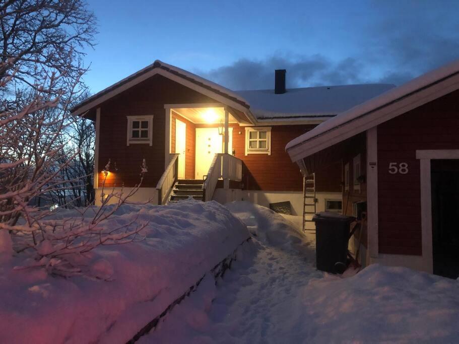 60 Sqm Apartment A - Free Parking! Tromsø Eksteriør billede