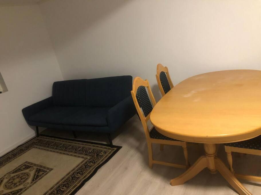 60 Sqm Apartment A - Free Parking! Tromsø Eksteriør billede